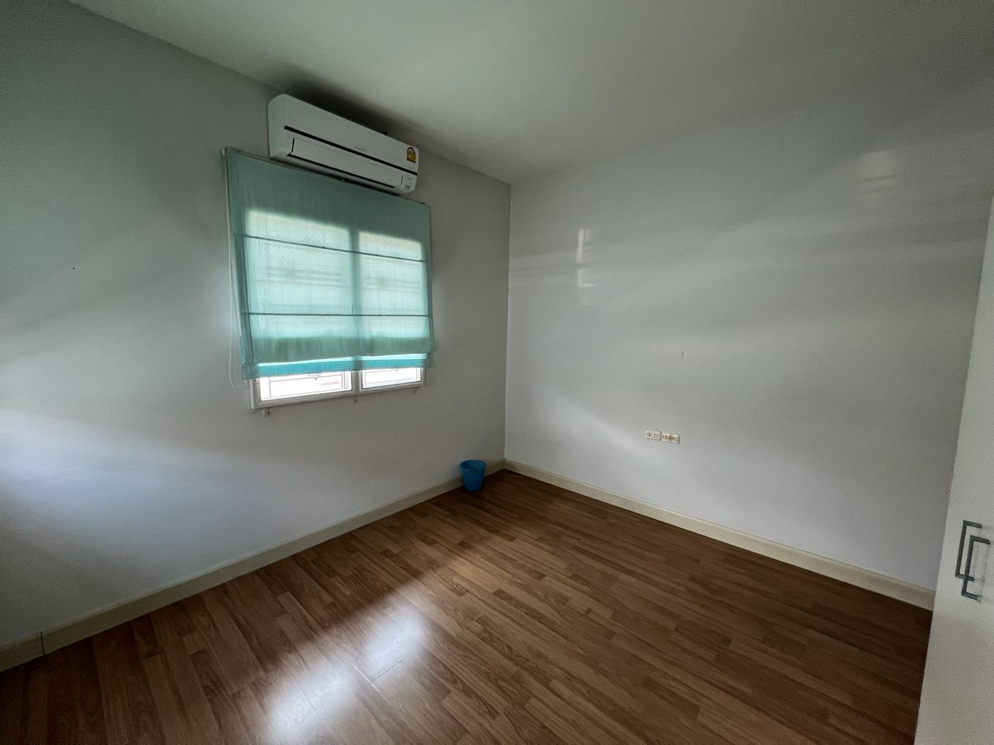 ห้องนอนเล็ก 2 มุมที่สอง